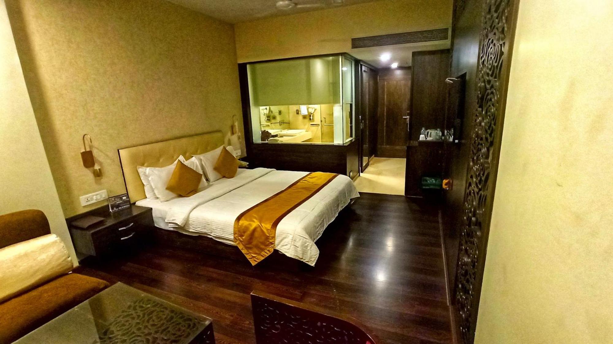 Kailash Parbat Hotel لونافالا المظهر الخارجي الصورة